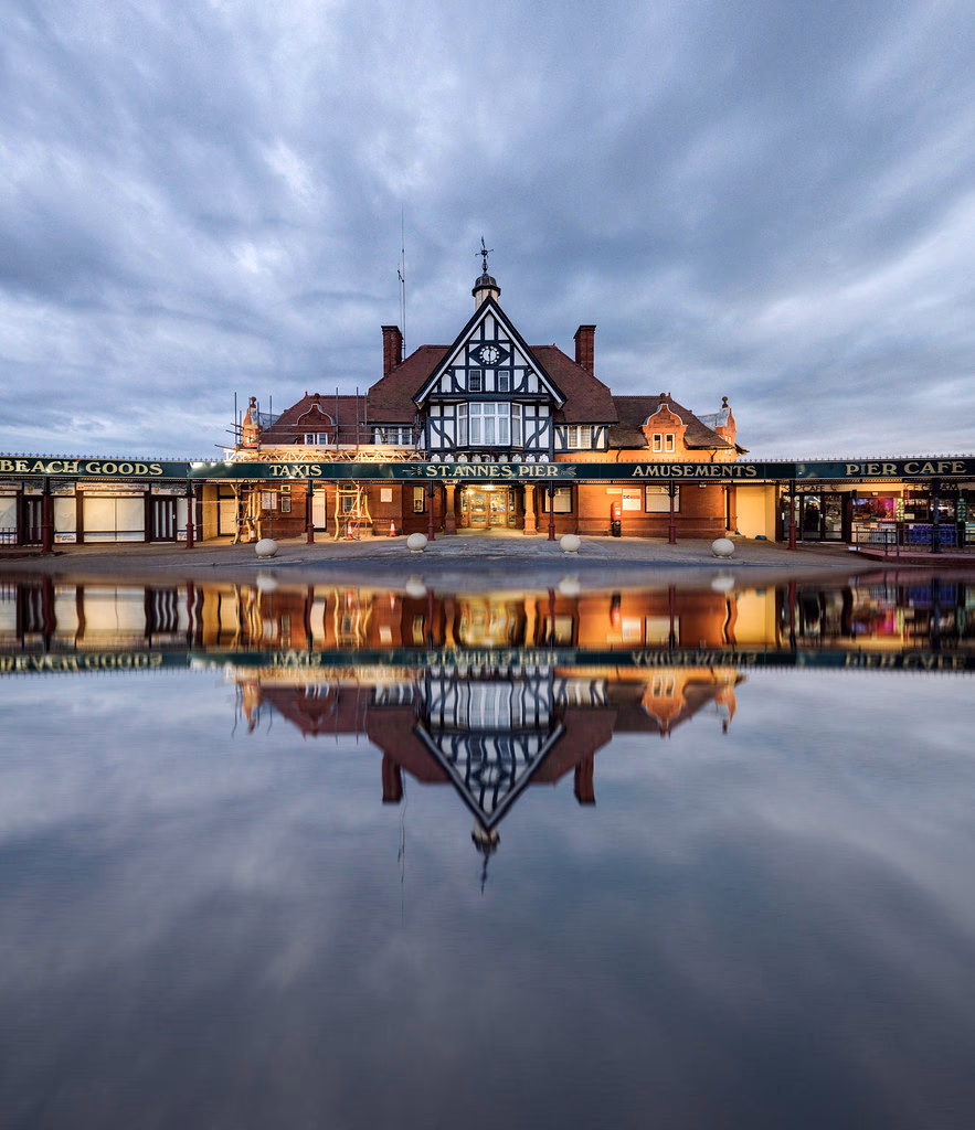 Lytham & St Annes travel guide